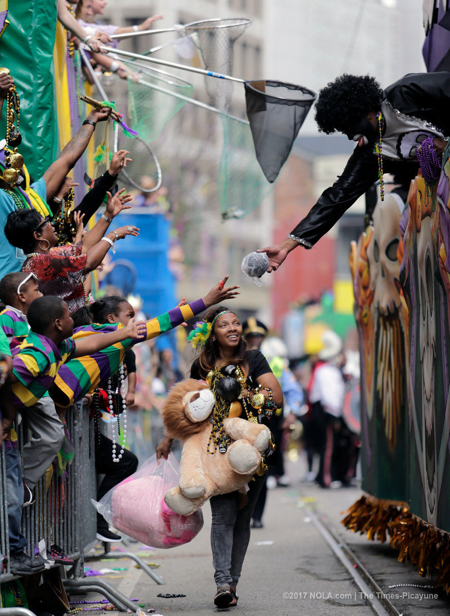 Zulu hits the parade route on Mardi Gras: See photos